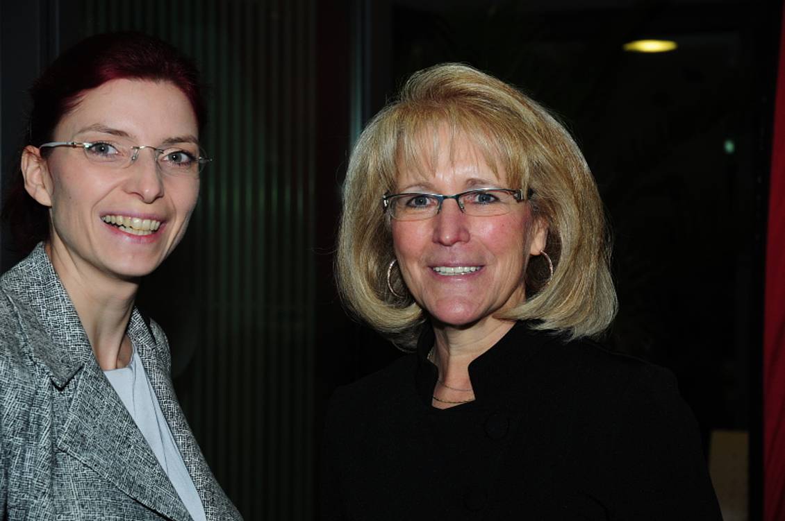 Das Foto zeigt Diana Golze (l.) und Kornelia Wehlan.