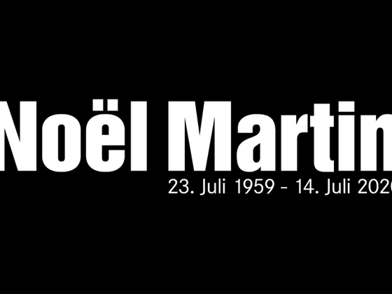 die Grafik zeigt die Worte Noel Martin in Weiß auf schwarzem Grund.