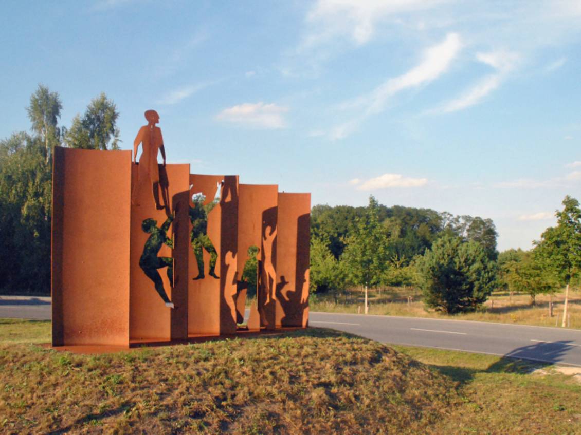 Das Foto zeigt ein Denkmal.